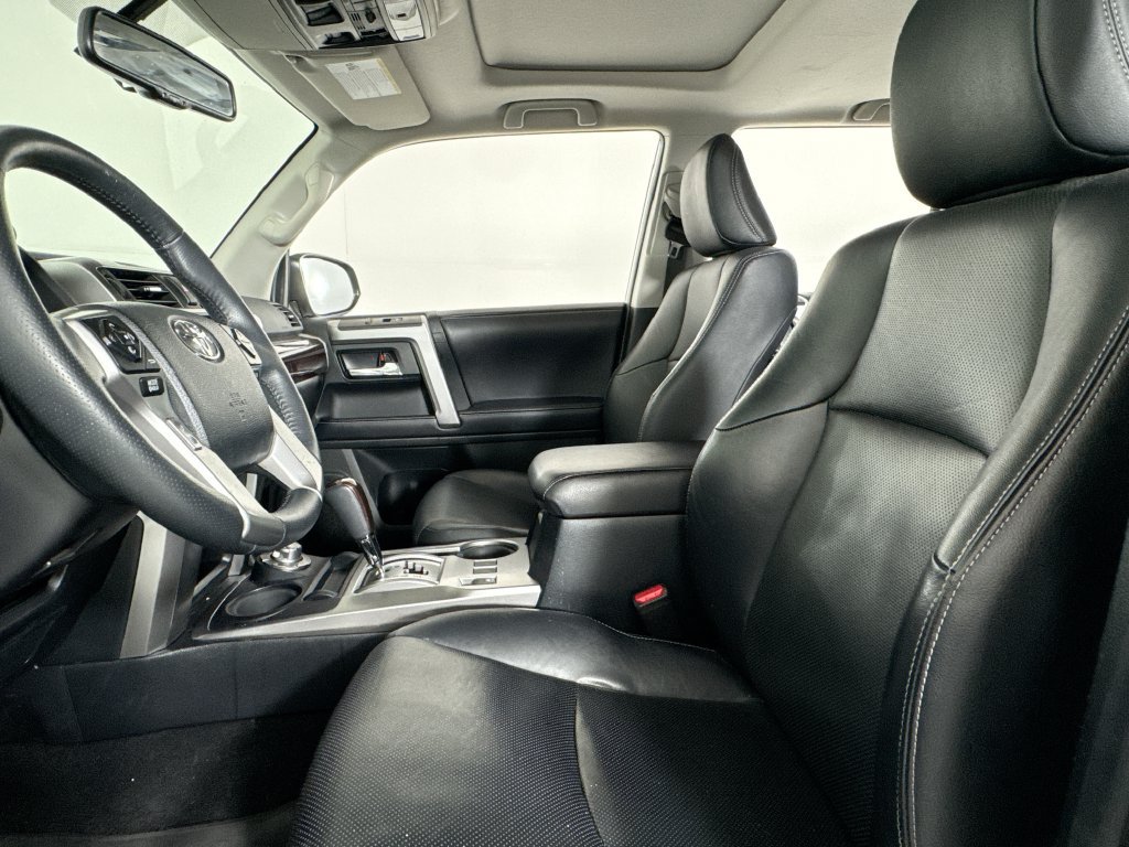 Used 2019 Toyota 4Runner Limited AWD/4WD image 11
