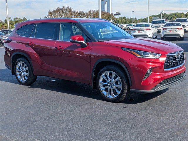 Certified 2025 Toyota Highlander Limited
