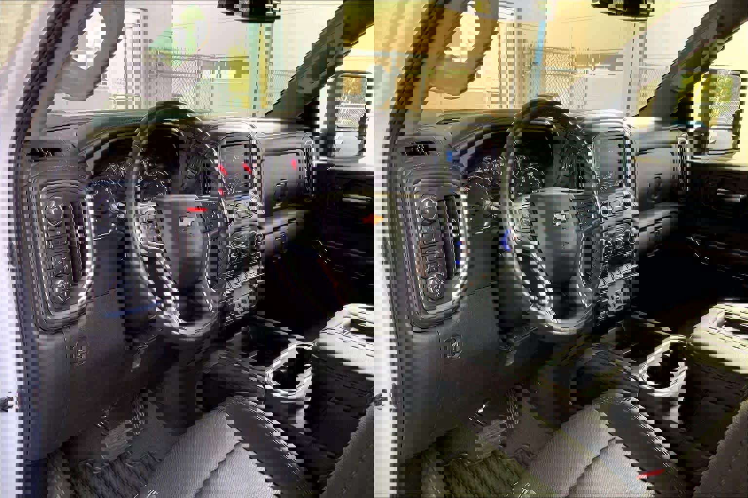 Used 2022 Chevrolet Silverado 3500 LTZ w/ LTZ Plus Package image 18