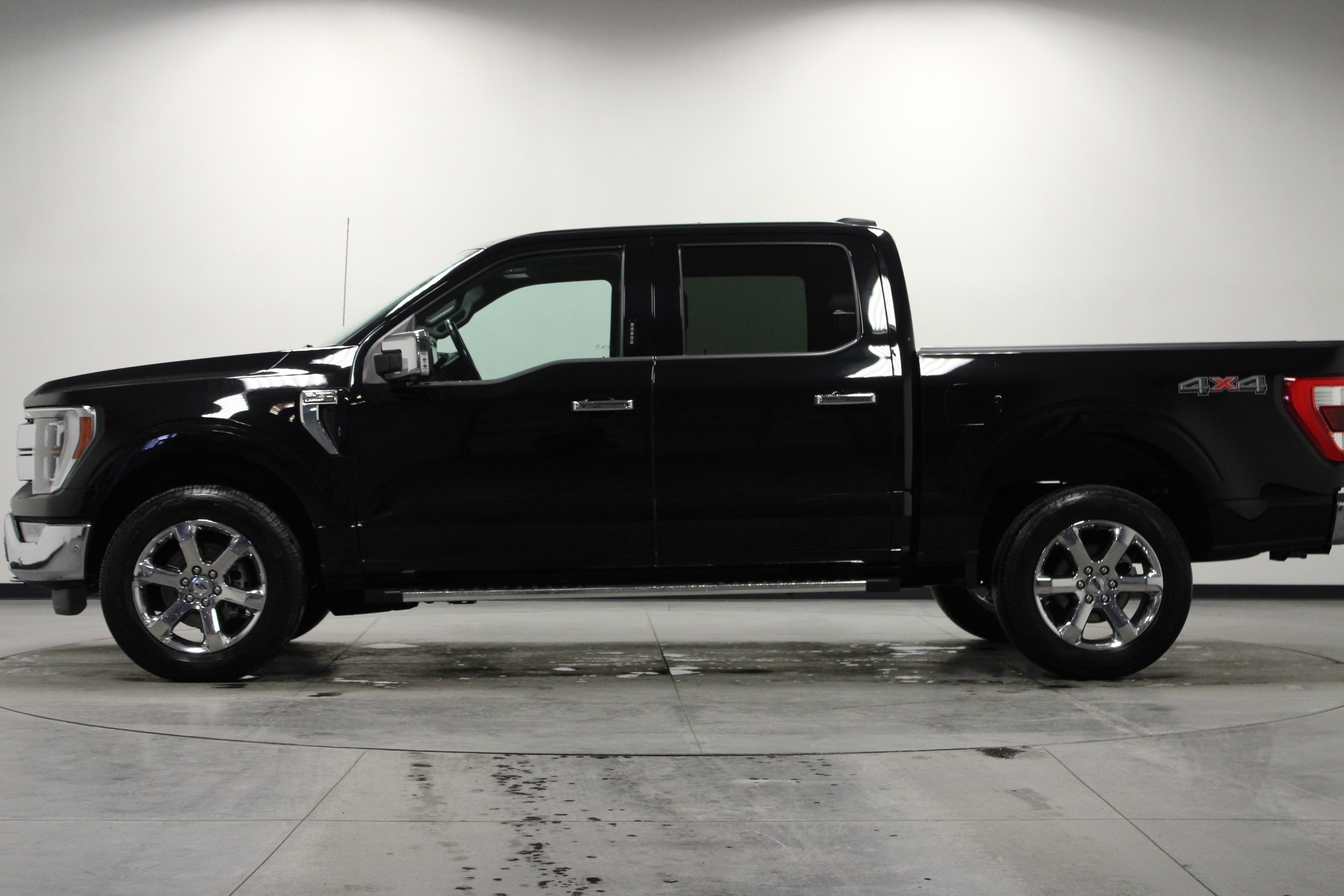 Used 2022 Ford F150 Lariat w/ Equipment Group 502A High image 7