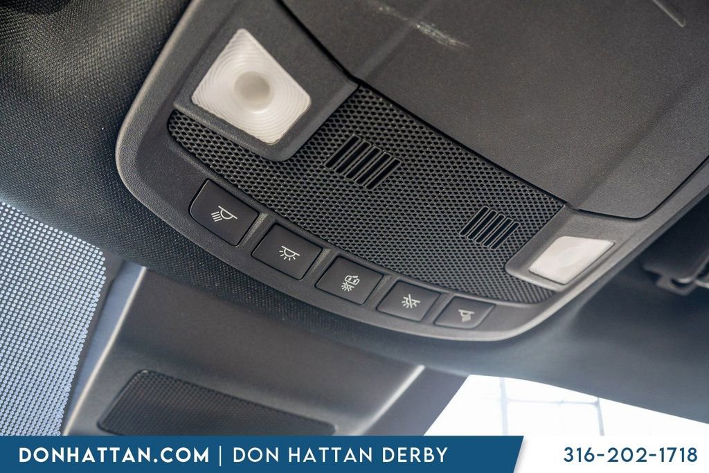 Used 2021 Ford Expedition XLT image 9