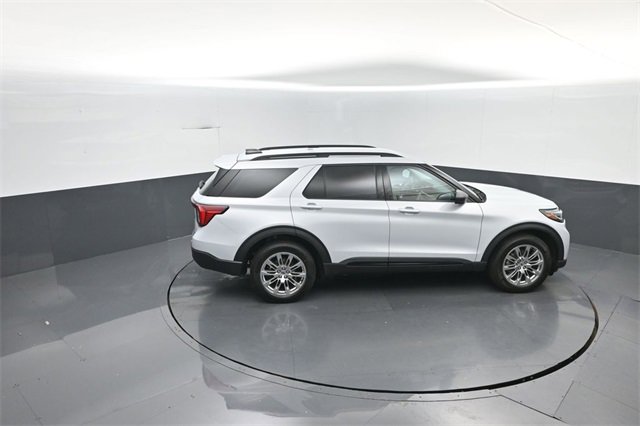 New 2026 Ford Explorer Active w/ Active Comfort Package image 26