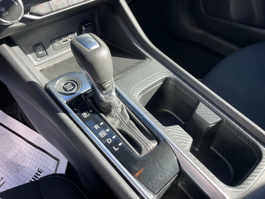 Used 2024 Nissan Sentra SV image 18