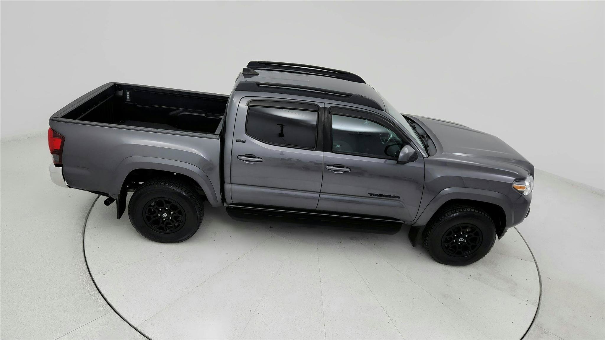 Used 2022 Toyota Tacoma SR5 AWD/4WD image 18