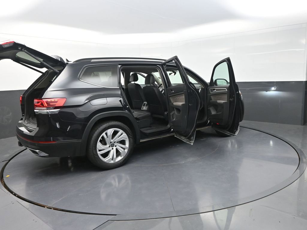 Used 2023 Volkswagen Atlas SE image 36