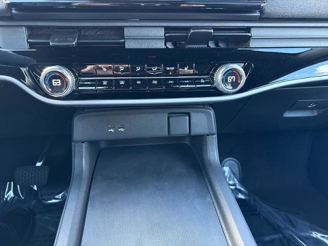 Used 2025 Honda Prologue EX image 18