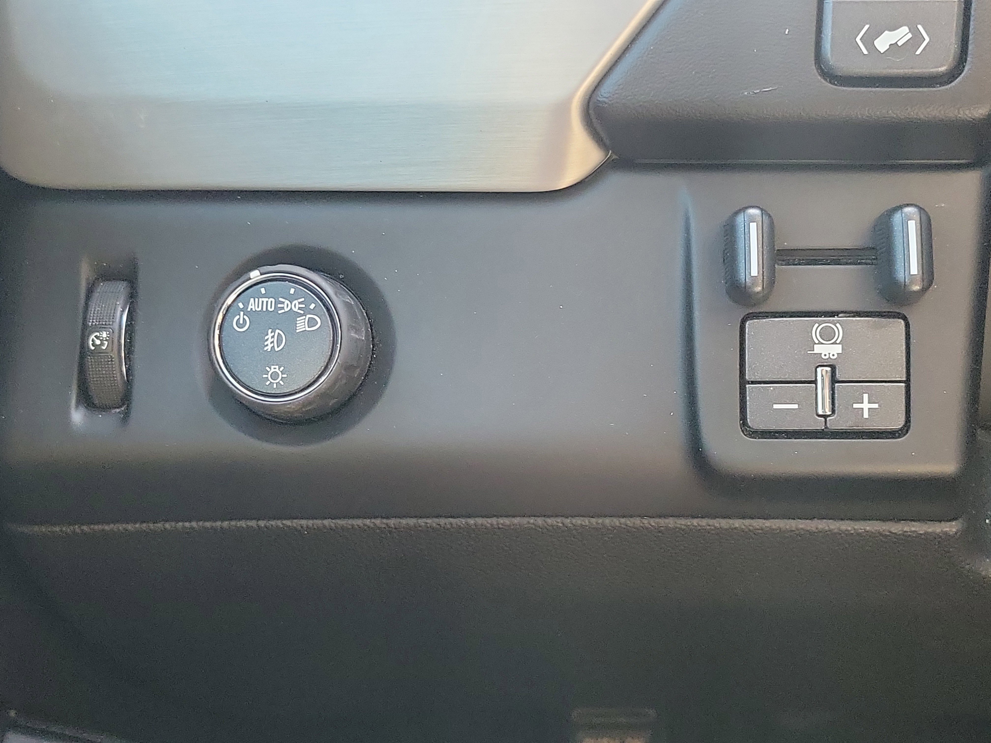 Used 2019 GMC Yukon SLT w/ Open Road Package image 33