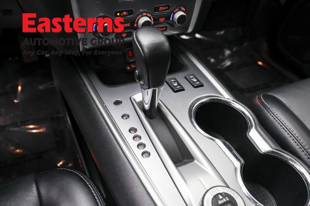 Used 2020 Nissan Pathfinder SL image 13