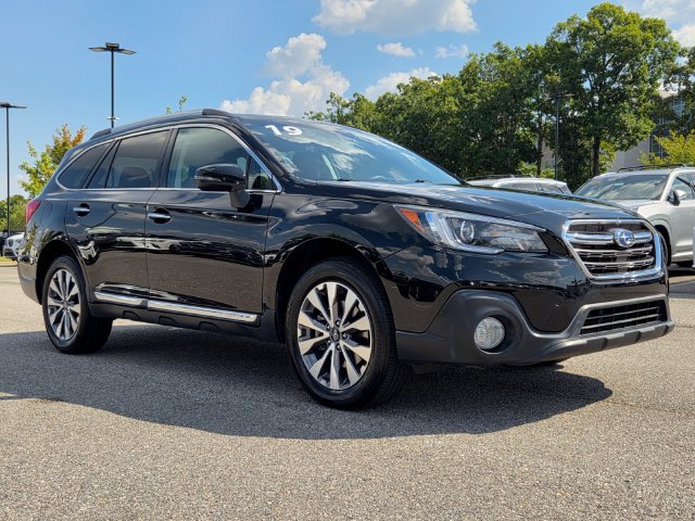 Used 2019 Subaru Outback 2.5i Touring w/ Popular Package #3A AWD/4WD image 7