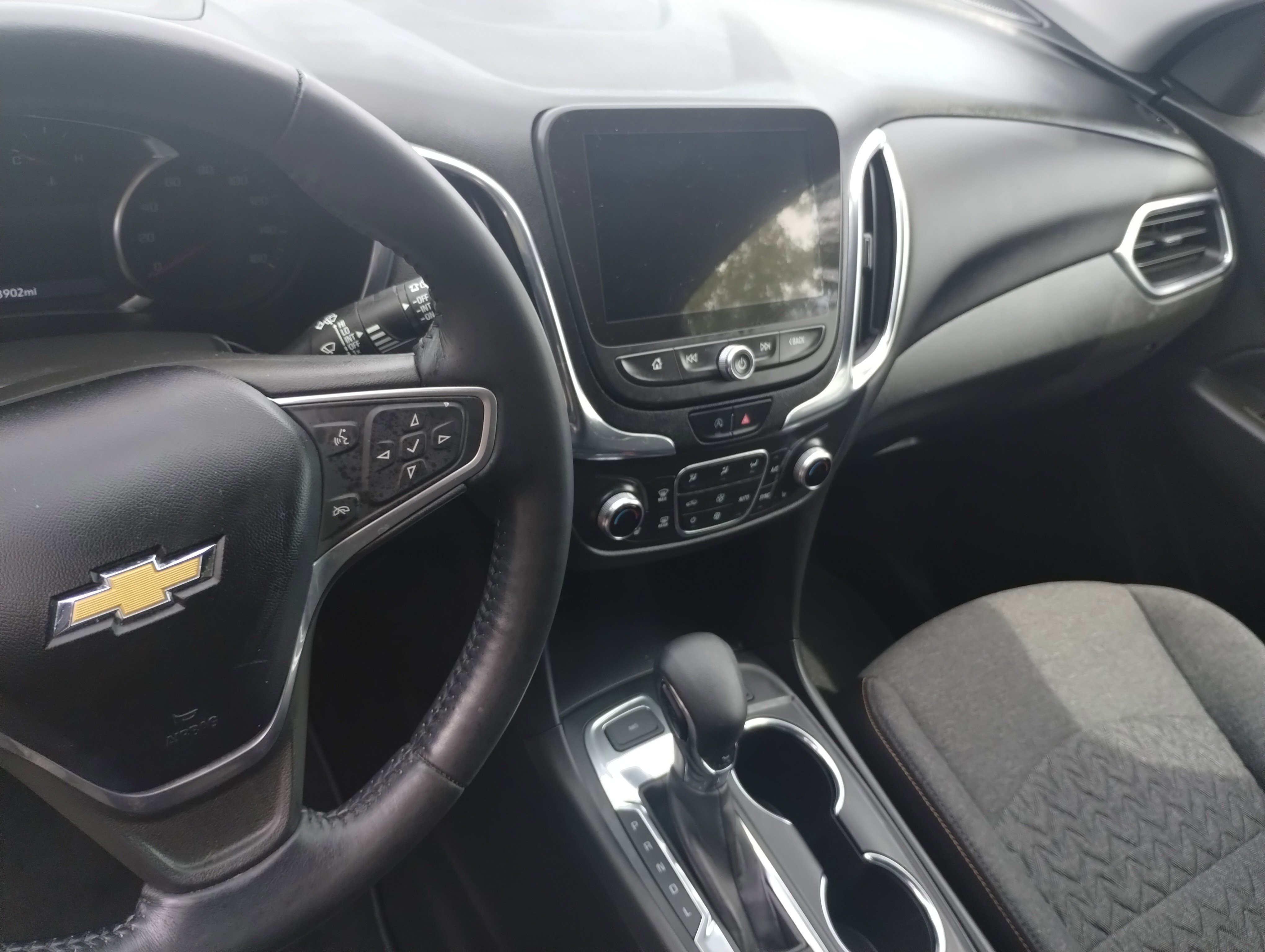 Used 2022 Chevrolet Equinox LT image 12