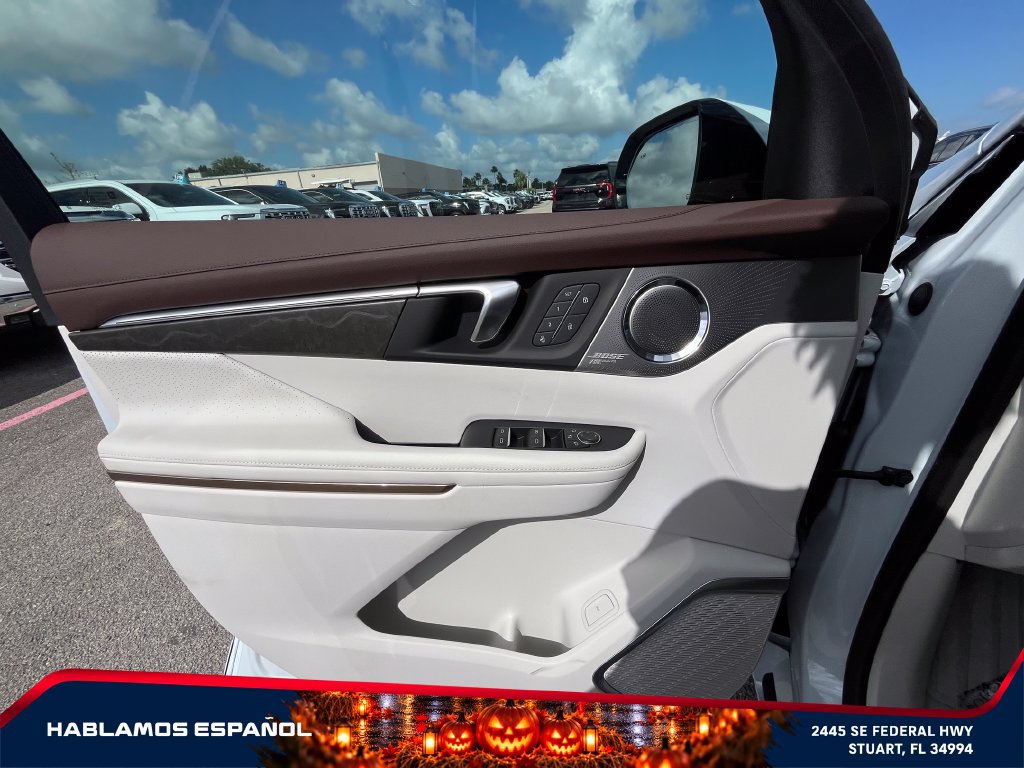 New 2026 Buick Enclave Avenir w/ Super Cruise Package AWD/4WD image 21