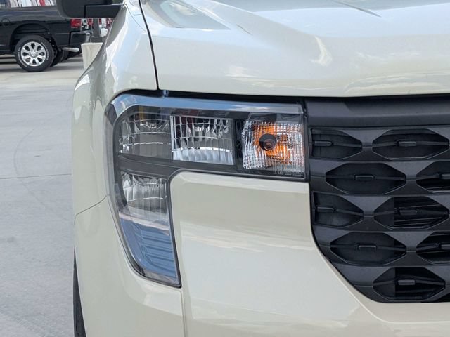 Used 2025 Ford Maverick XL w/ 4K Tow Package AWD/4WD image 9