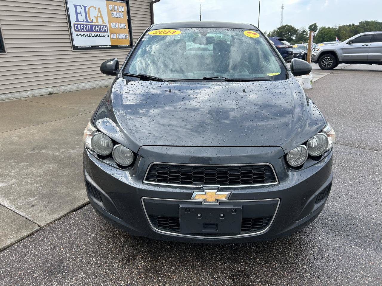 Used 2014 Chevrolet Sonic LT FWD image 2