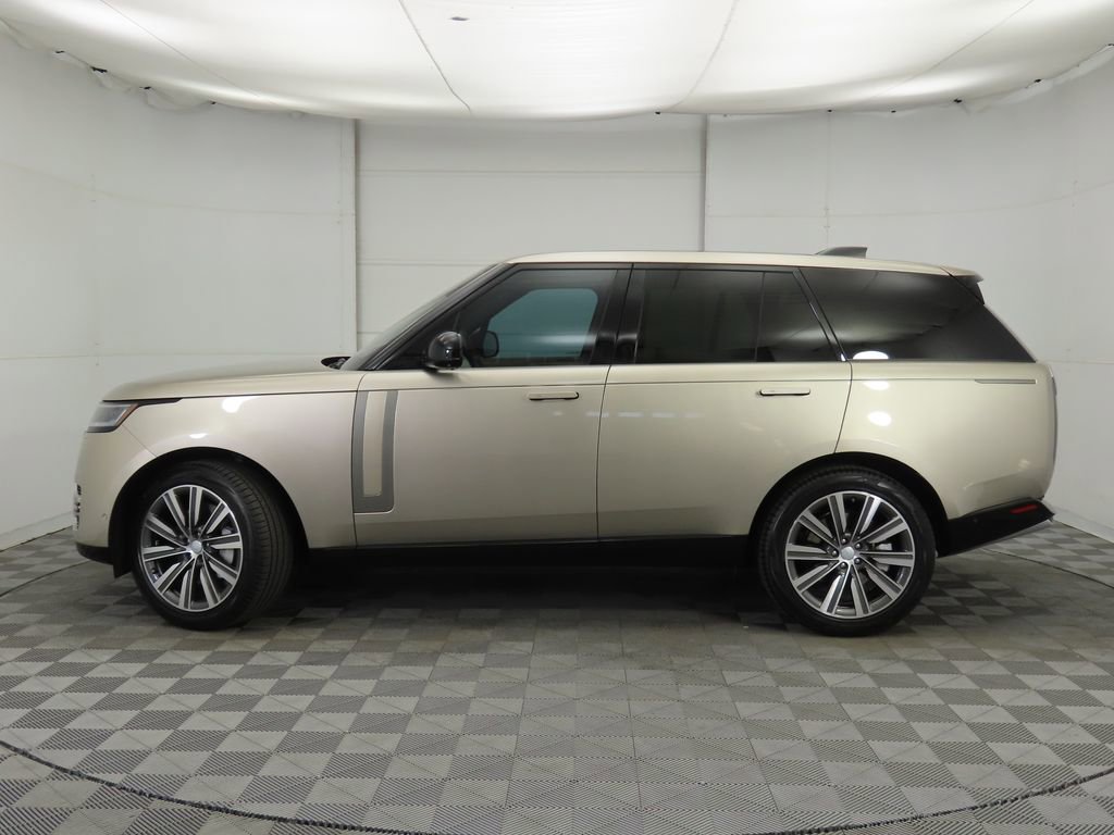 Certified 2023 Land Rover Range Rover SE image 8