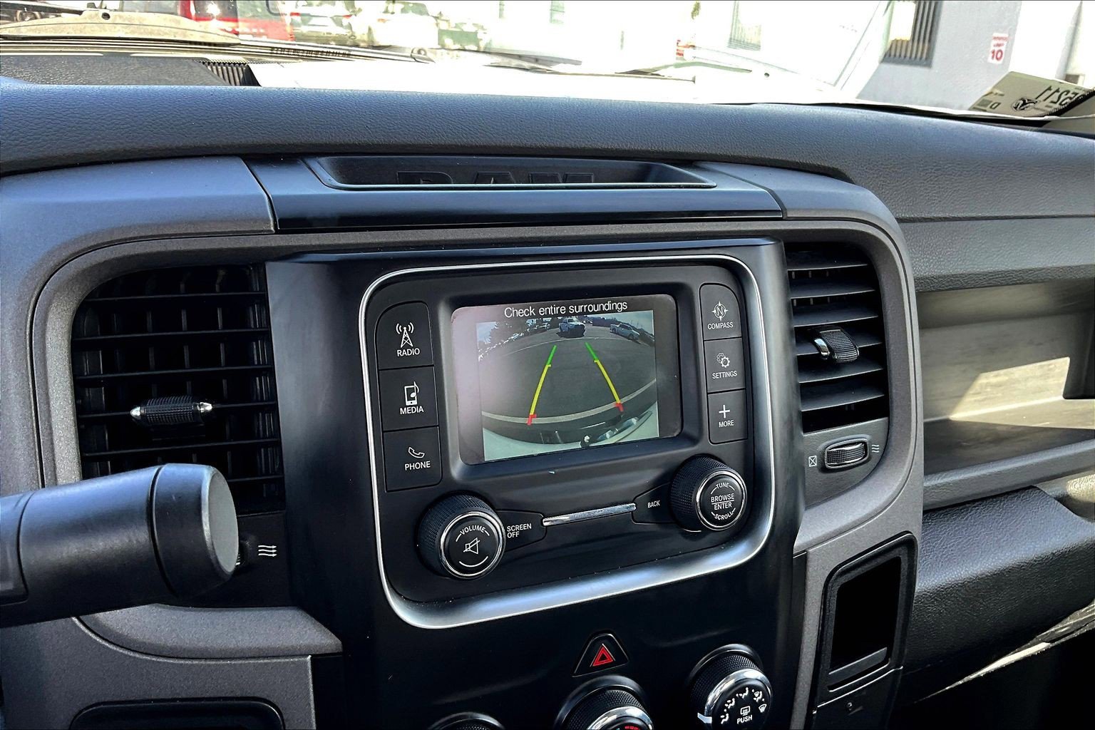 Used 2016 RAM 3500 Tradesman w/ Power & Remote Entry Group AWD/4WD image 19