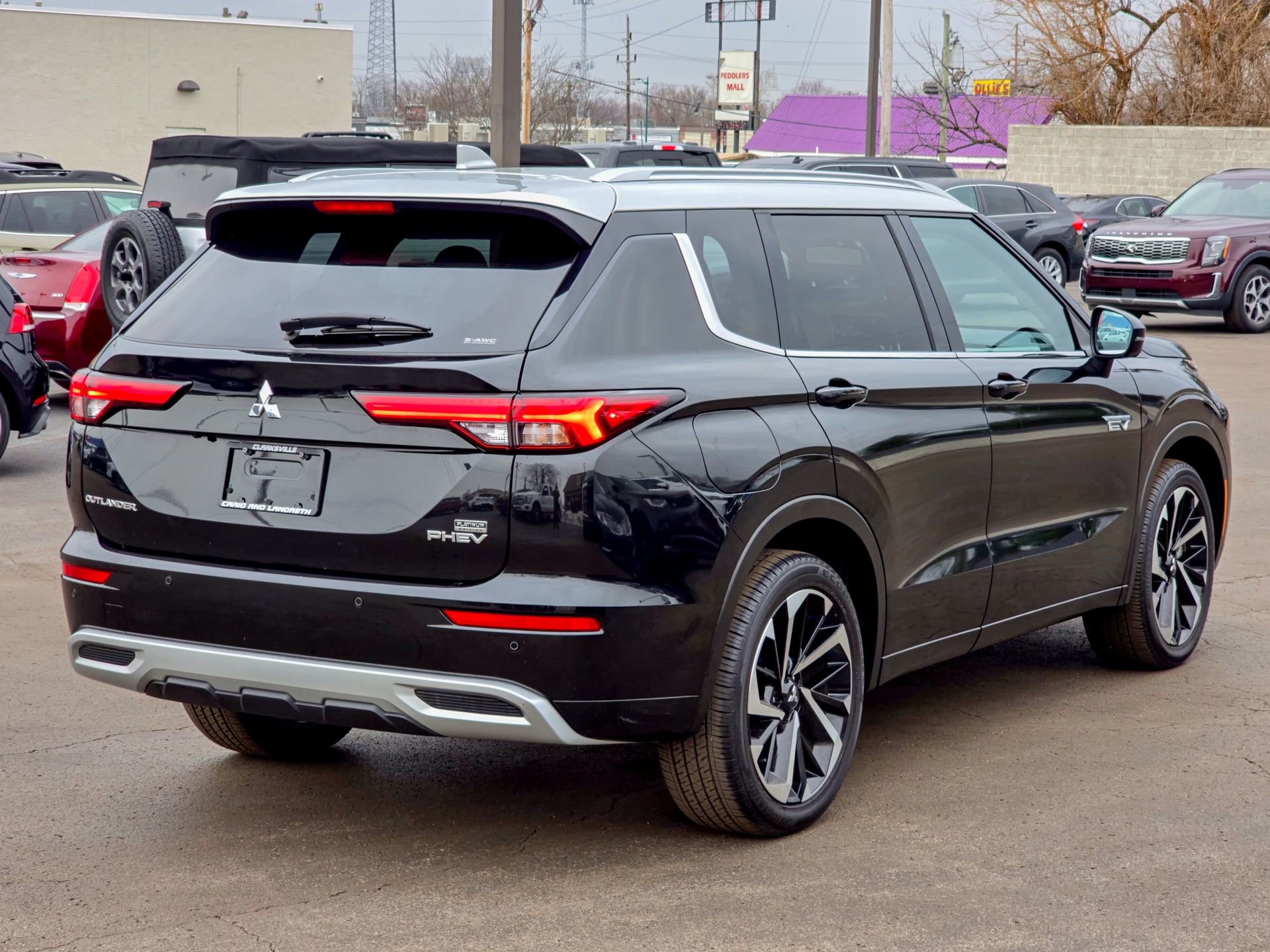 Used 2024 Mitsubishi Outlander SEL image 18