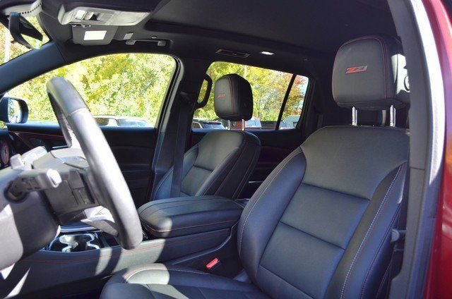 Used 2024 Chevrolet Traverse Z71 w/ Enhanced Driving Package image 18
