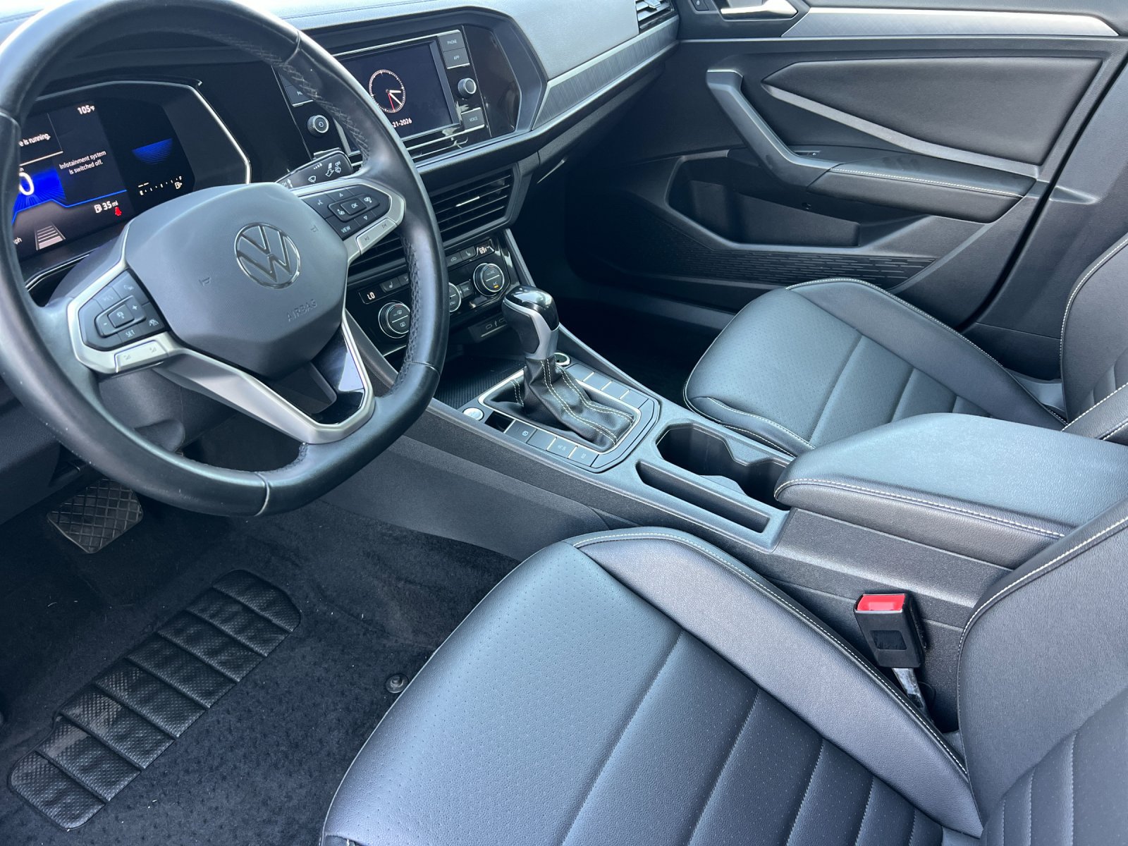 Used 2022 Volkswagen Jetta SE FWD image 10