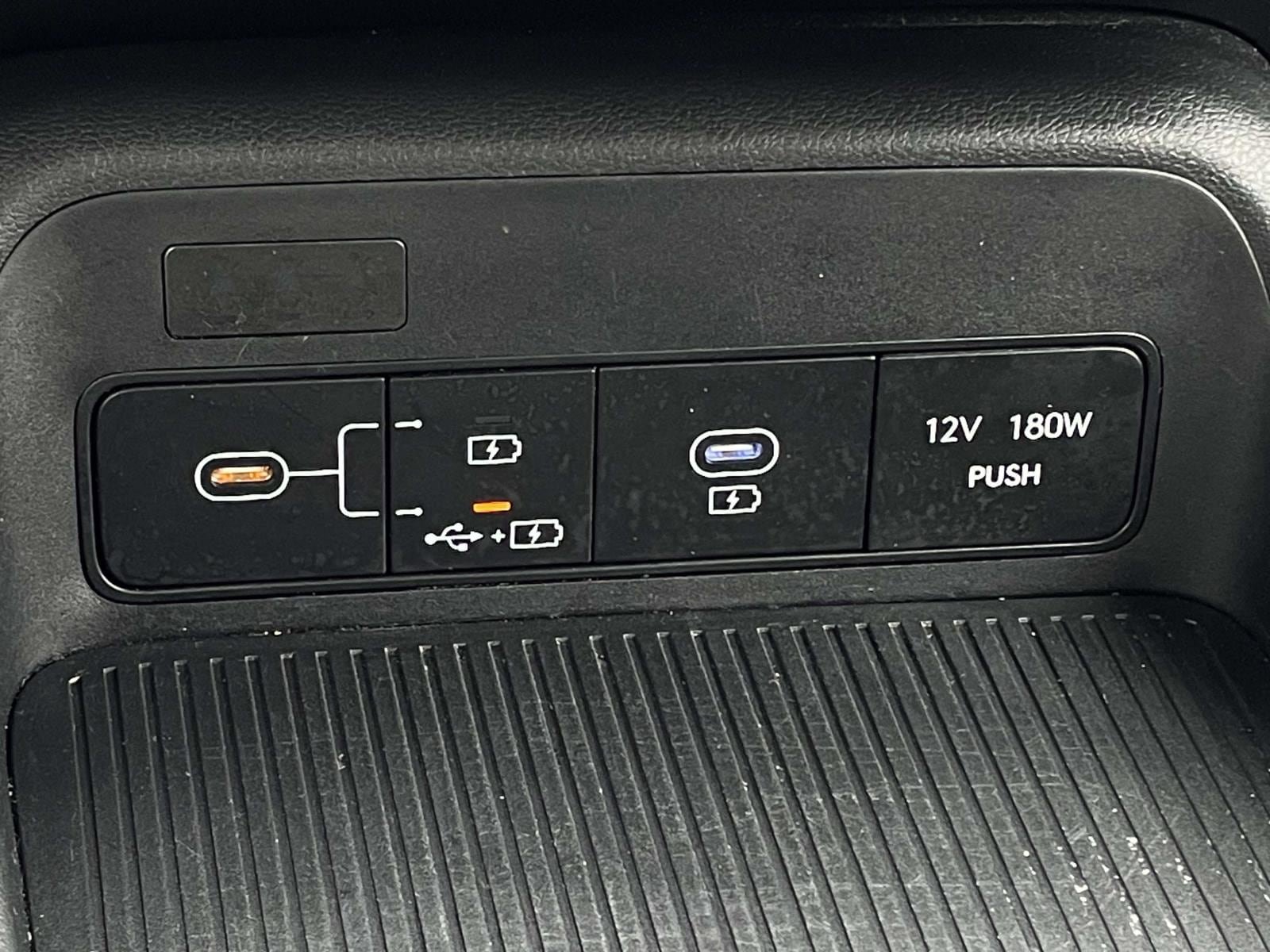 Used 2024 Hyundai Kona SEL FWD image 29