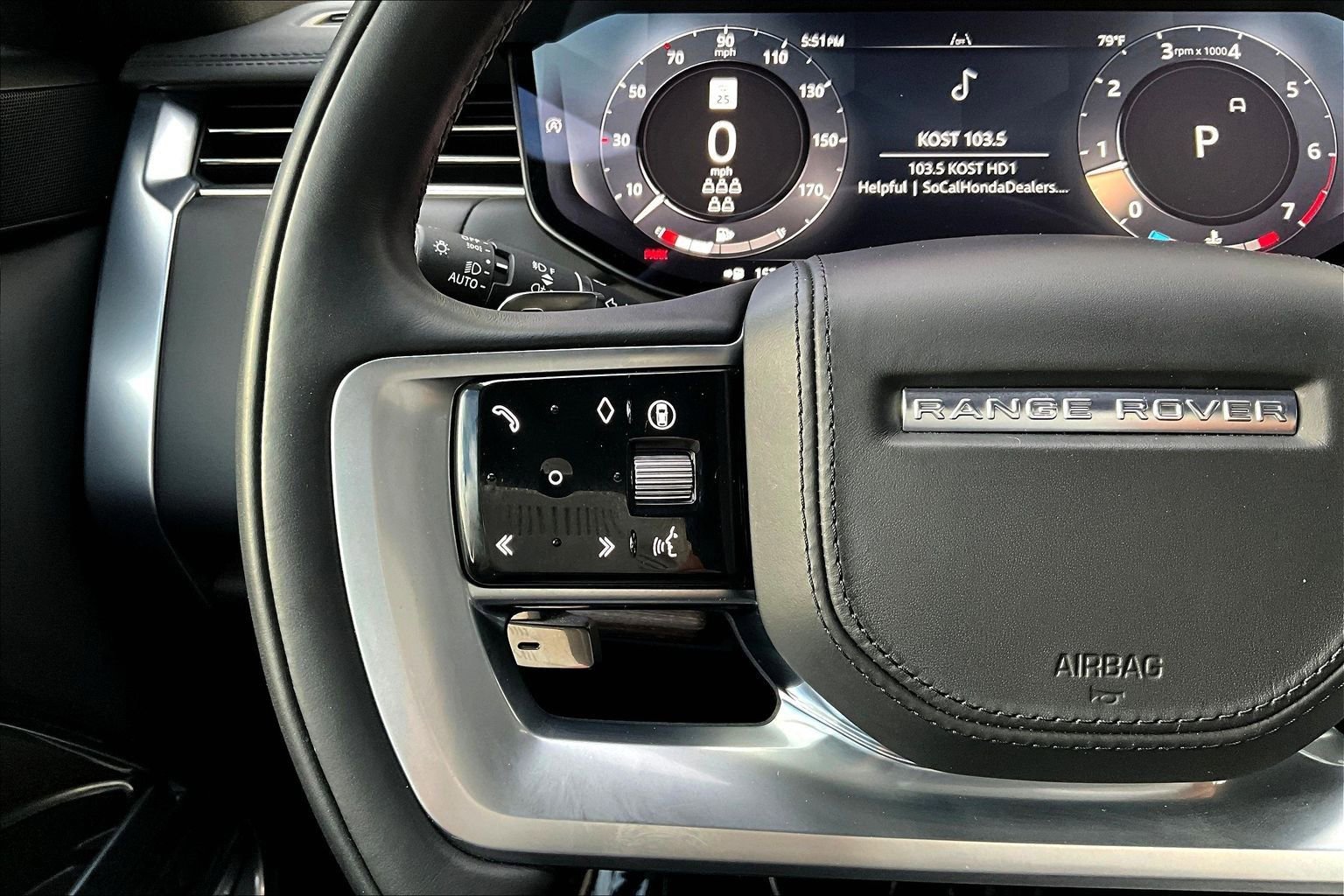 Certified 2025 Land Rover Range Rover Long Wheelbase SE image 17