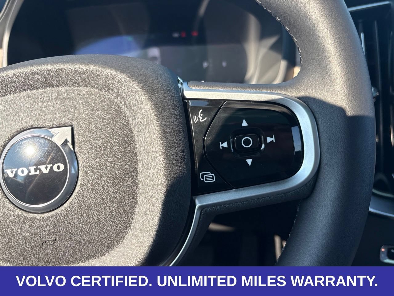 Certified 2026 Volvo XC90 B6 Plus w/ Protection Package Premier AWD/4WD image 26