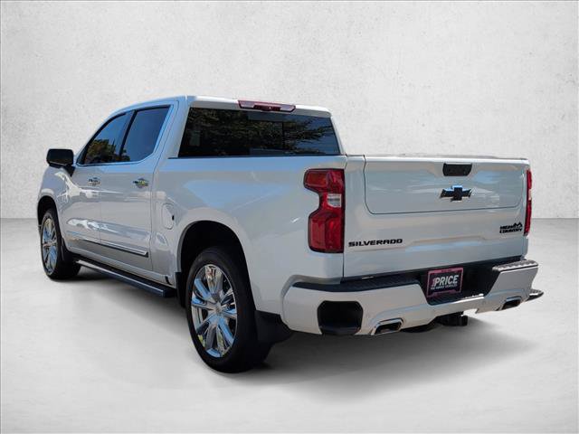 Used 2025 Chevrolet Silverado 1500 High Country AWD/4WD image 9