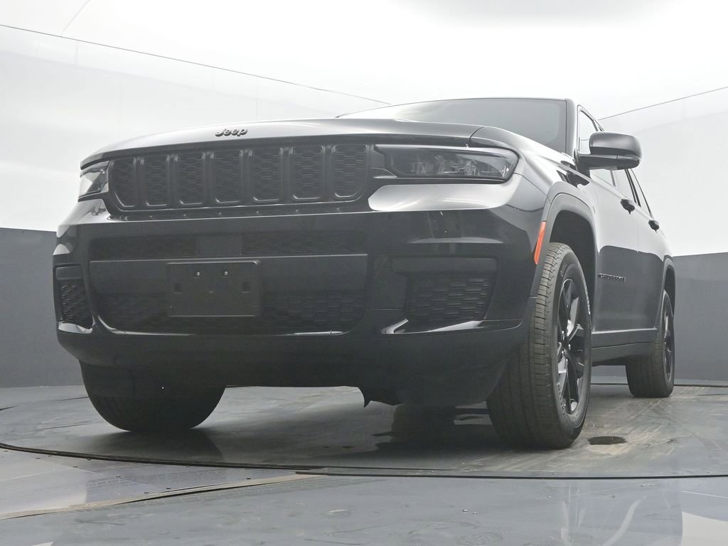 Used 2024 Jeep Grand Cherokee L Laredo AWD/4WD image 48