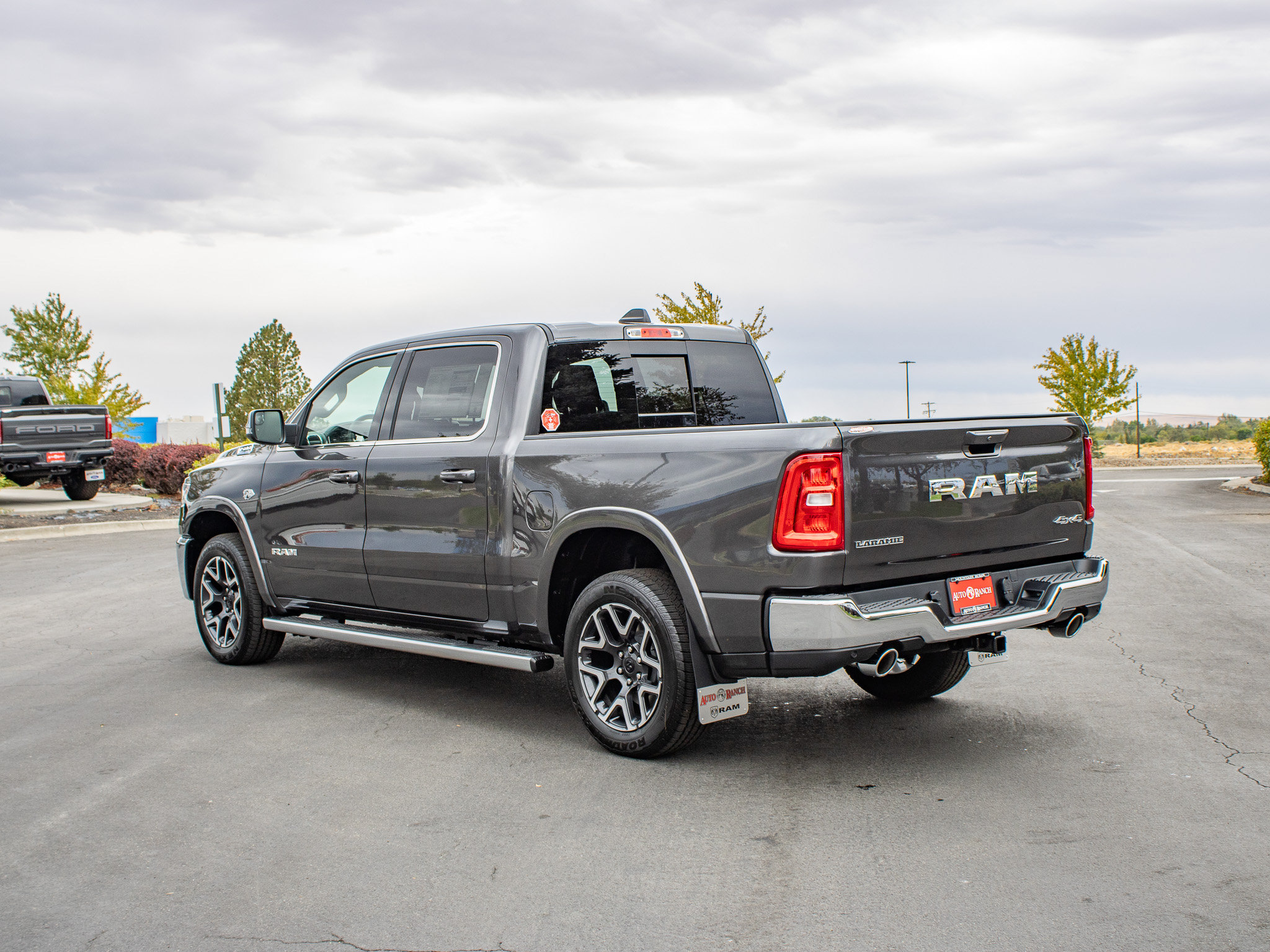 New 2027 RAM 1500 Laramie w/ Chrome Appearance Group AWD/4WD image 6