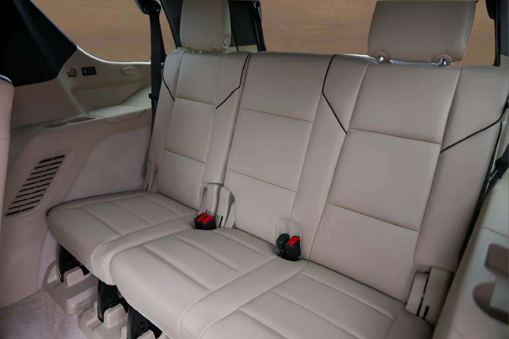 Used 2021 Cadillac Escalade Premium Luxury RWD image 26