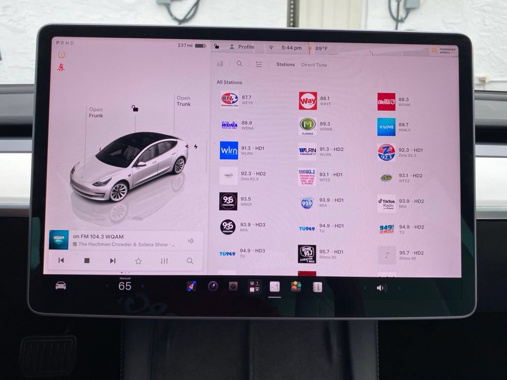 Used 2022 Tesla Model 3 Long Range AWD/4WD image 22