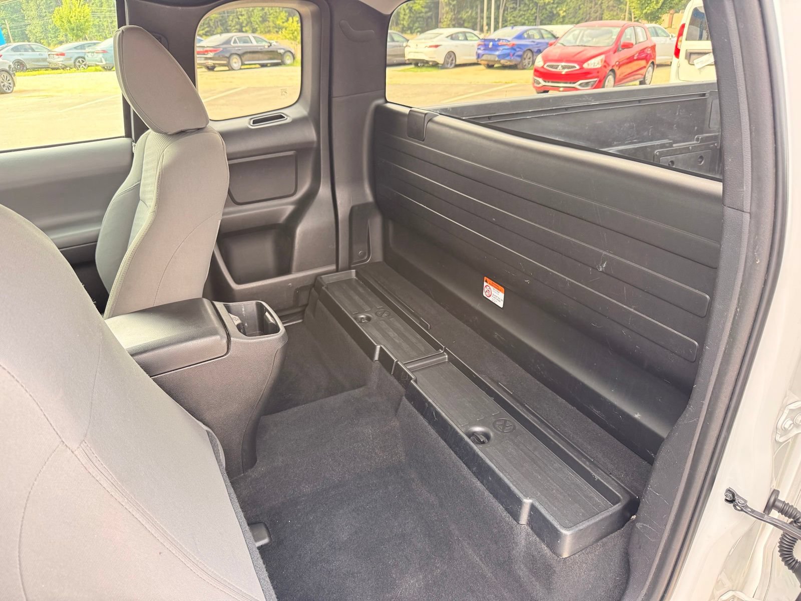 Used 2020 Toyota Tacoma SR RWD image 18