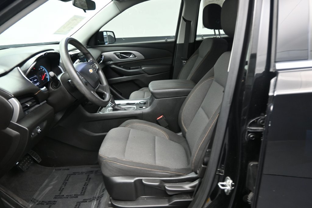 Used 2019 Chevrolet Traverse LS FWD image 11