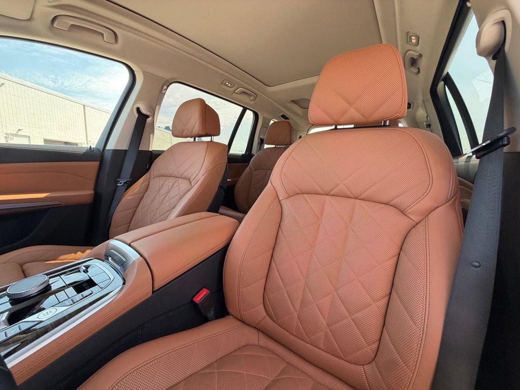 Certified 2024 BMW X7 xDrive40i AWD/4WD image 5