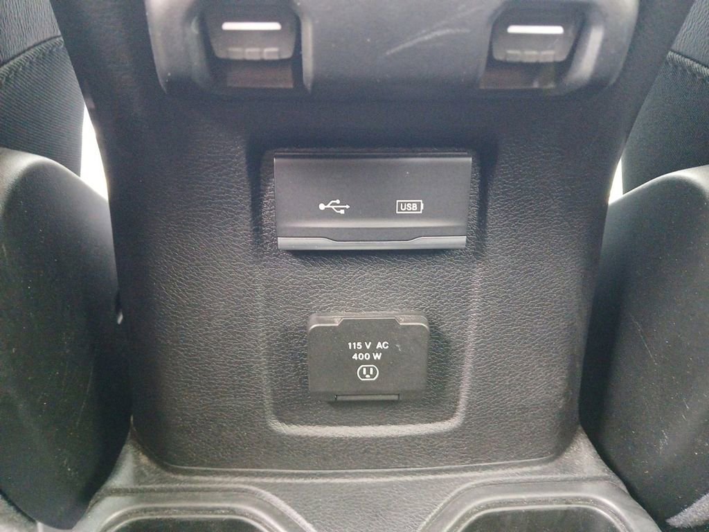 Used 2020 Jeep Gladiator Rubicon AWD/4WD image 11
