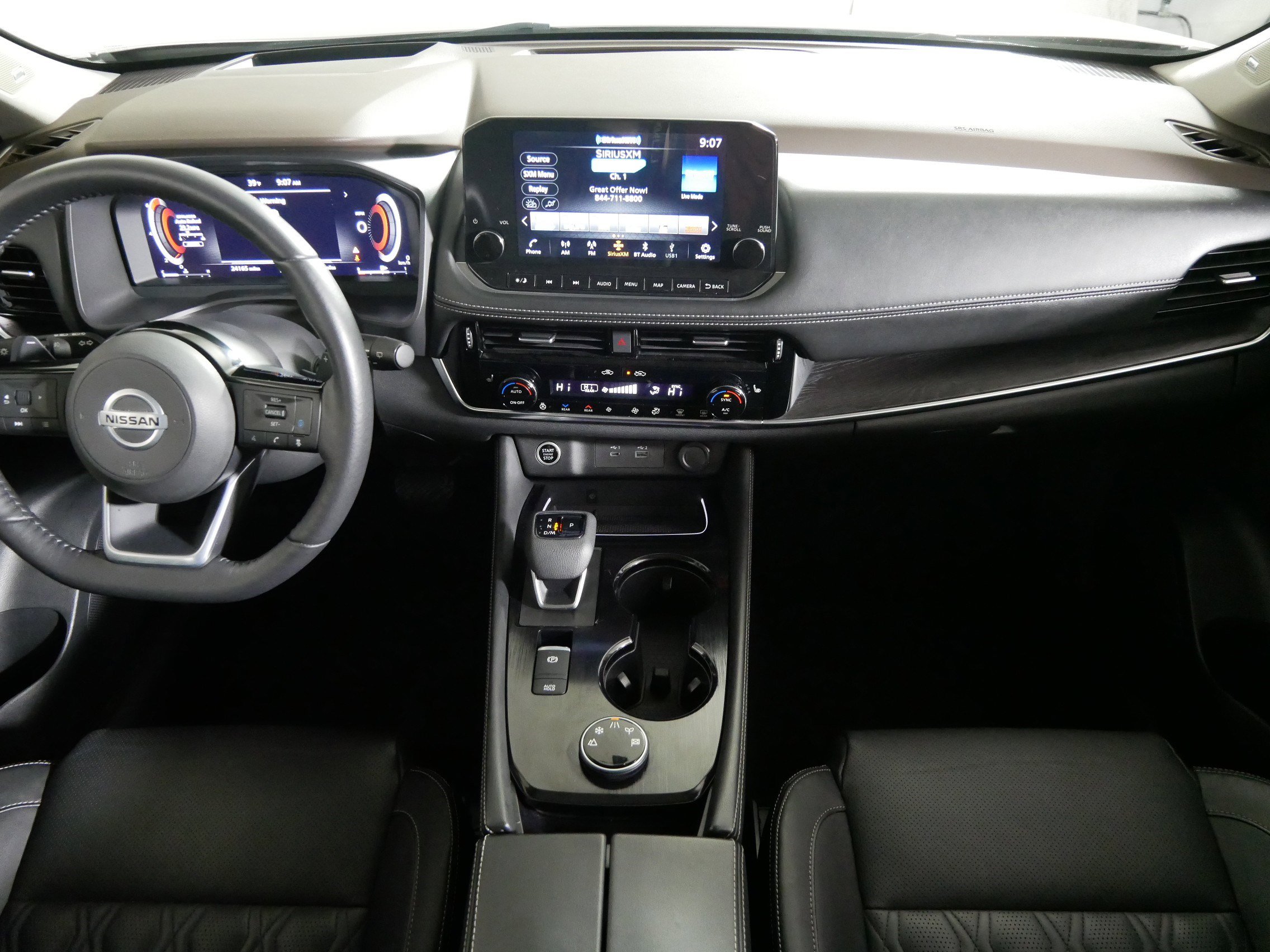 Used 2021 Nissan Rogue Platinum AWD/4WD image 10