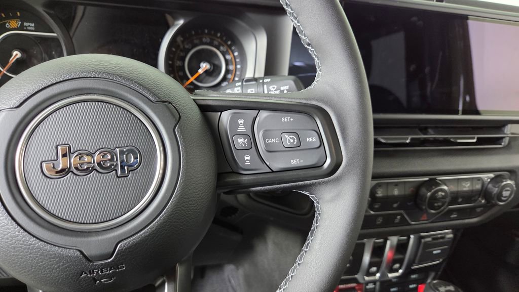 New 2026 Jeep Wrangler Willys AWD/4WD image 18