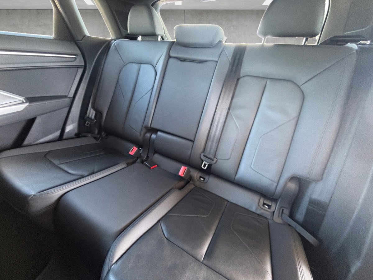 Used 2019 Audi Q3 2.0T Premium image 27