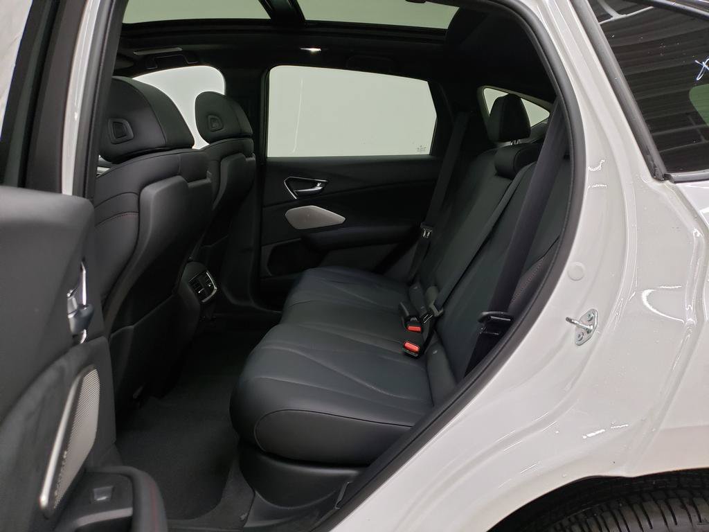New 2026 Acura RDX w/ Advance Package AWD/4WD image 11