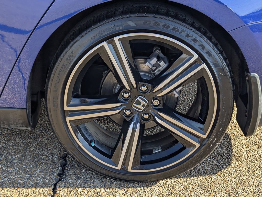 Certified 2023 Honda Accord Sport image 9