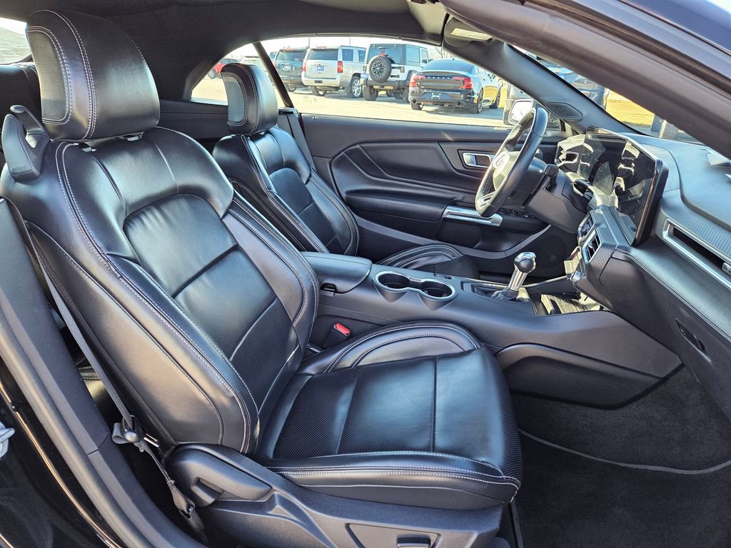 Used 2024 Ford Mustang Premium image 30