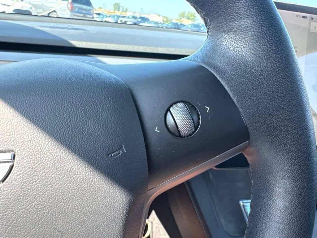 Used 2021 Tesla Model 3 Long Range AWD/4WD image 21