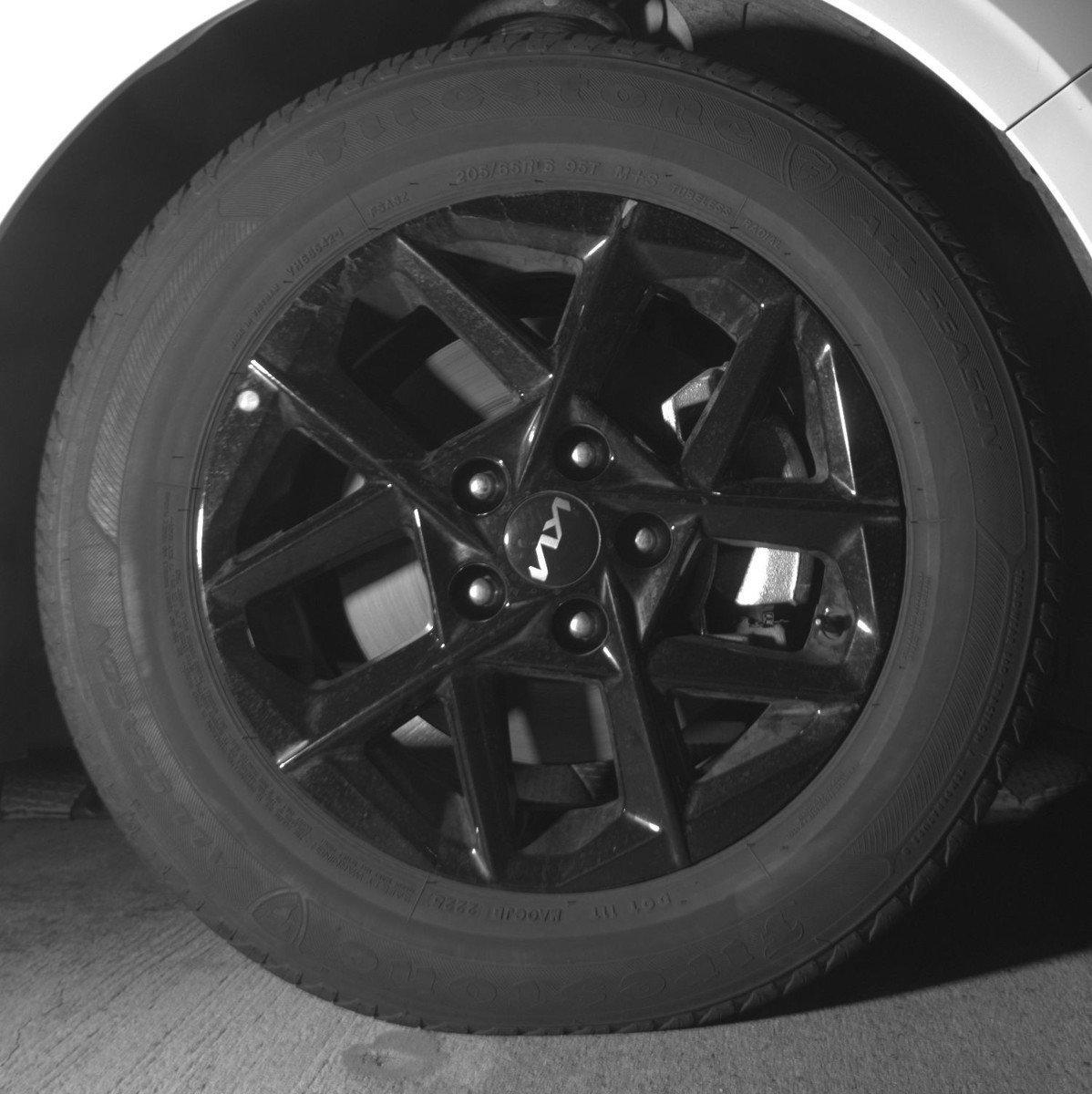 Used 2025 Kia K5 LXS FWD image 13