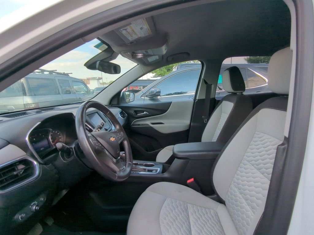 Used 2021 Chevrolet Equinox LT w/ Driver Convenience Package FWD image 6