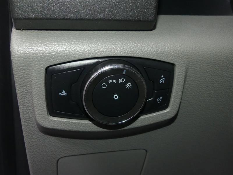 Used 2020 Ford F250 XL w/ Power Equipment Group image 24