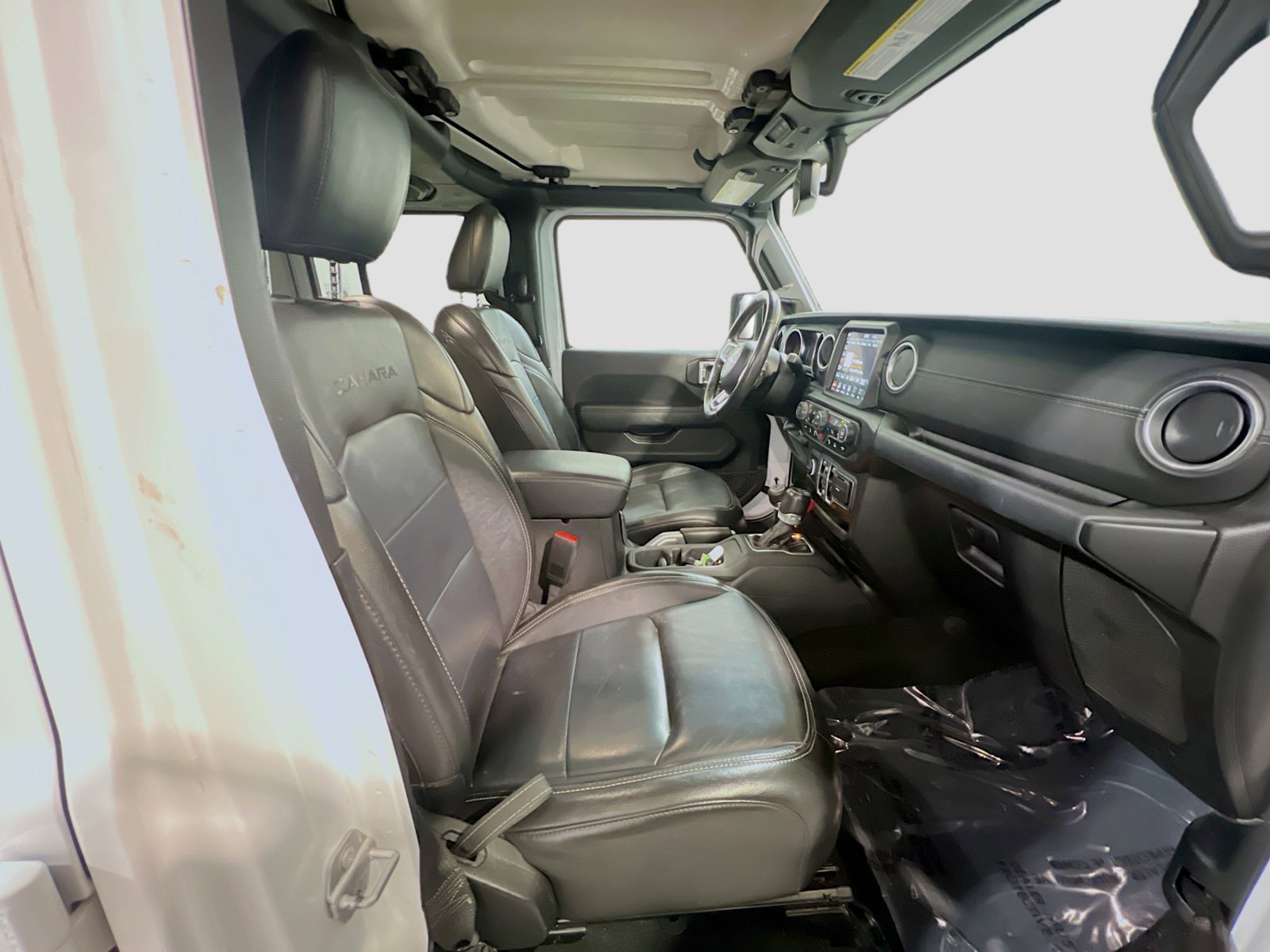 Used 2022 Jeep Wrangler Unlimited Sahara w/ LED Lighting Group image 21