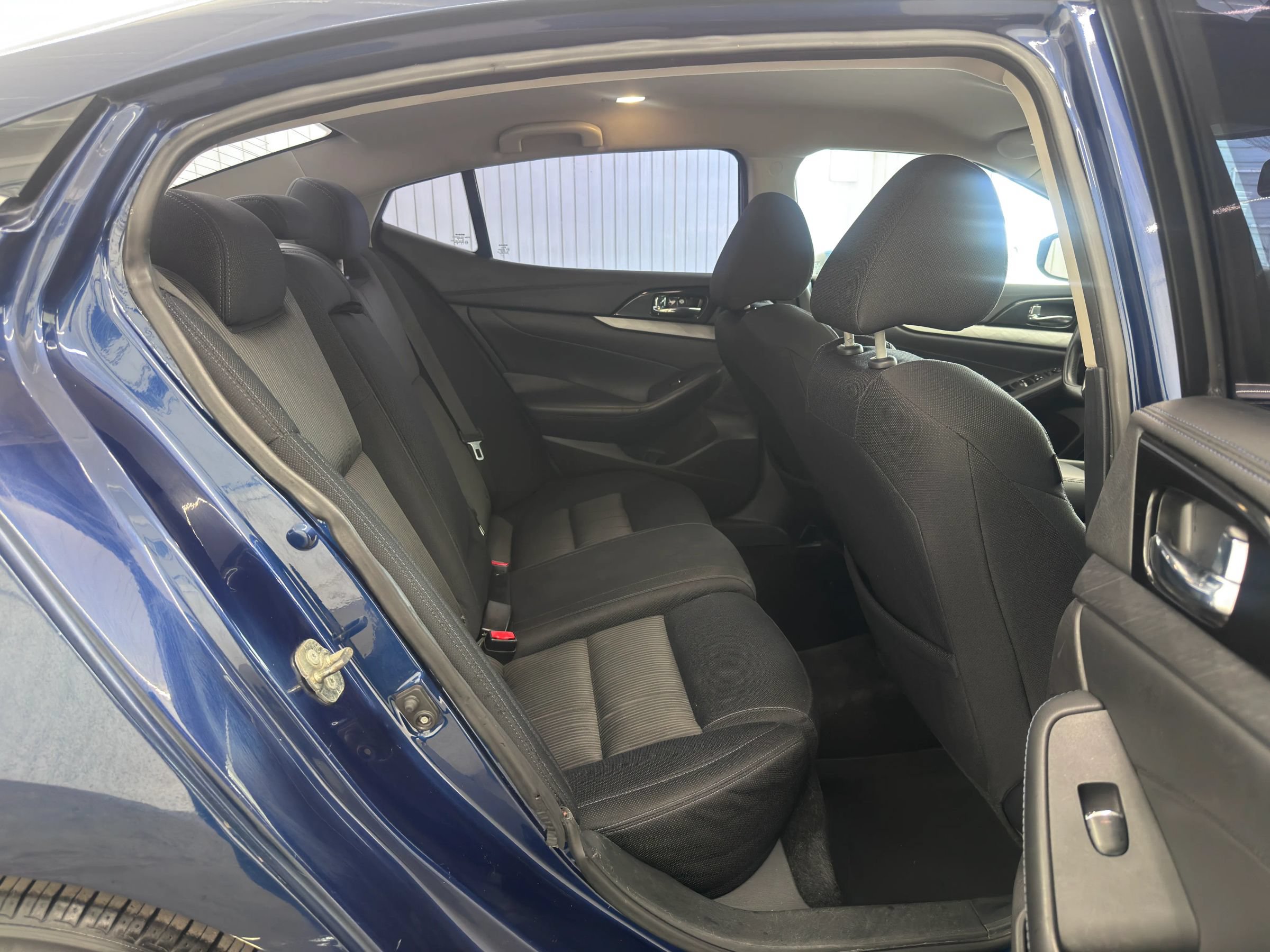 Used 2017 Nissan Maxima 3.5 S FWD image 11