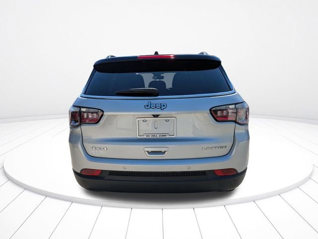 Used 2024 Jeep Compass Limited image 5