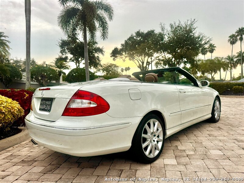 Used 2007 Mercedes-Benz CLK 350 Cabriolet image 4