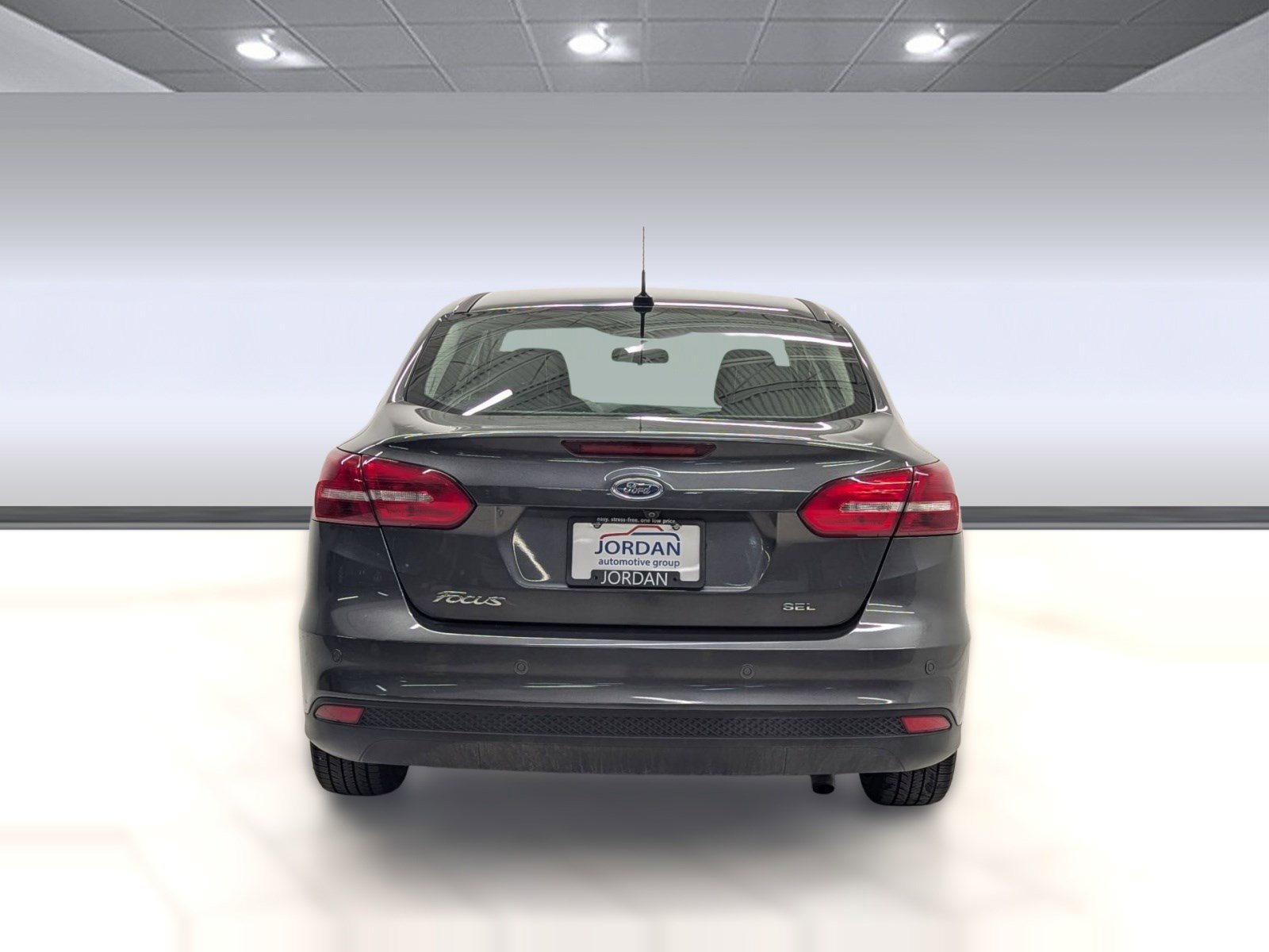 Used 2017 Ford Focus SEL image 8