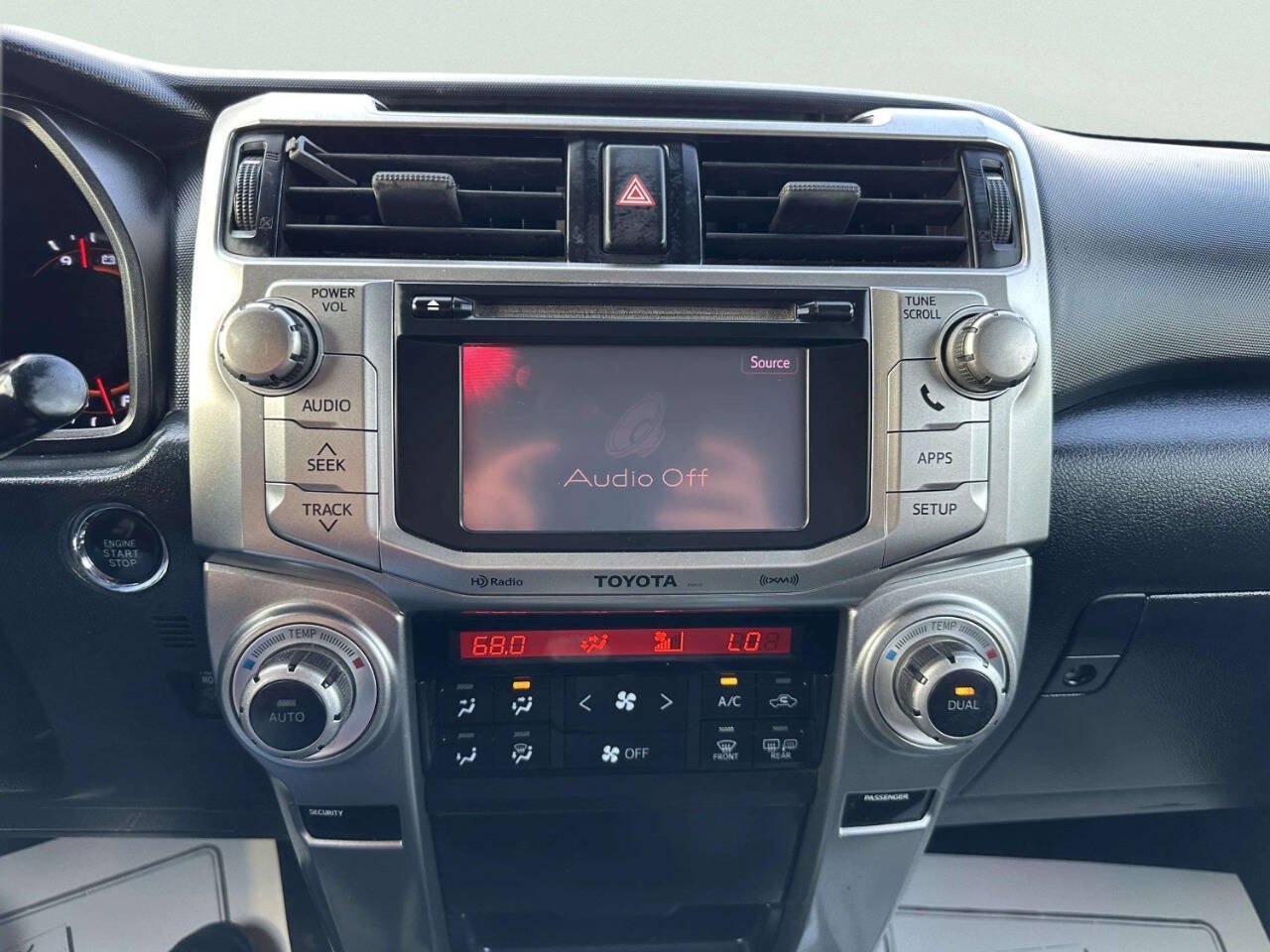 Used 2012 Toyota 4Runner Limited AWD/4WD image 29